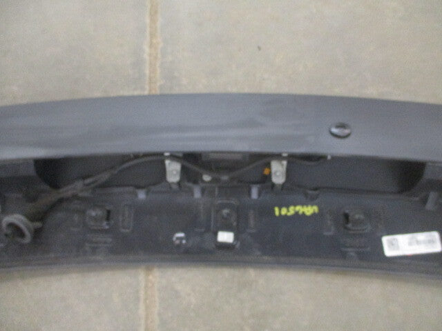 Pre-Owned Jeep Cherokee Rear Spoiler Wing with Brake Light Lamp E808237
