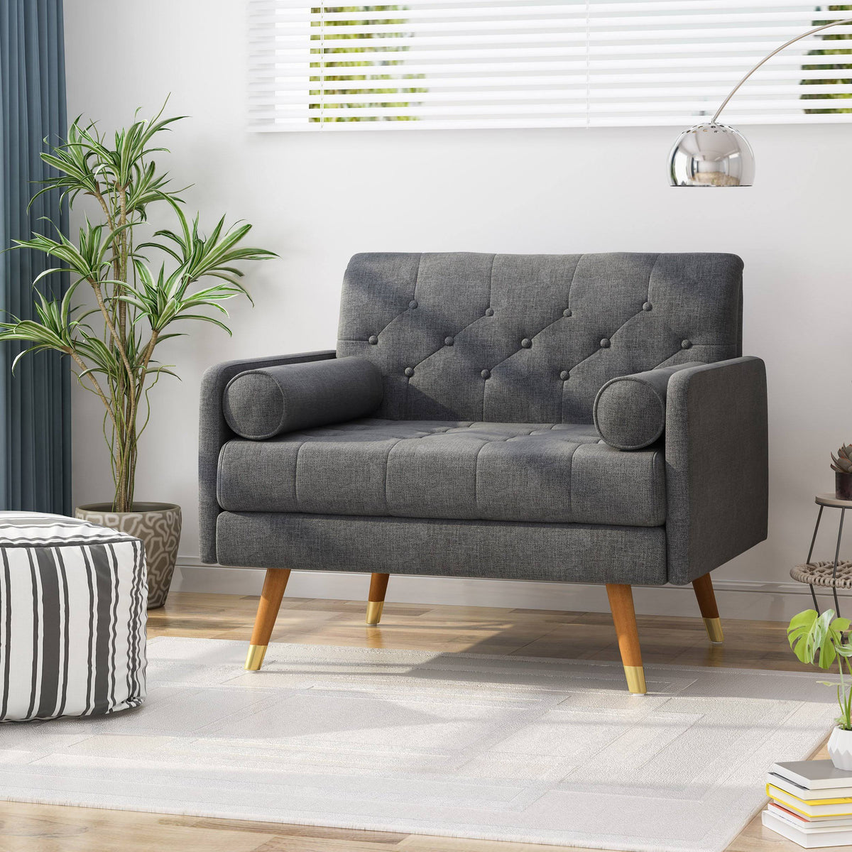 Light Gray Fabric Club Chair Q954