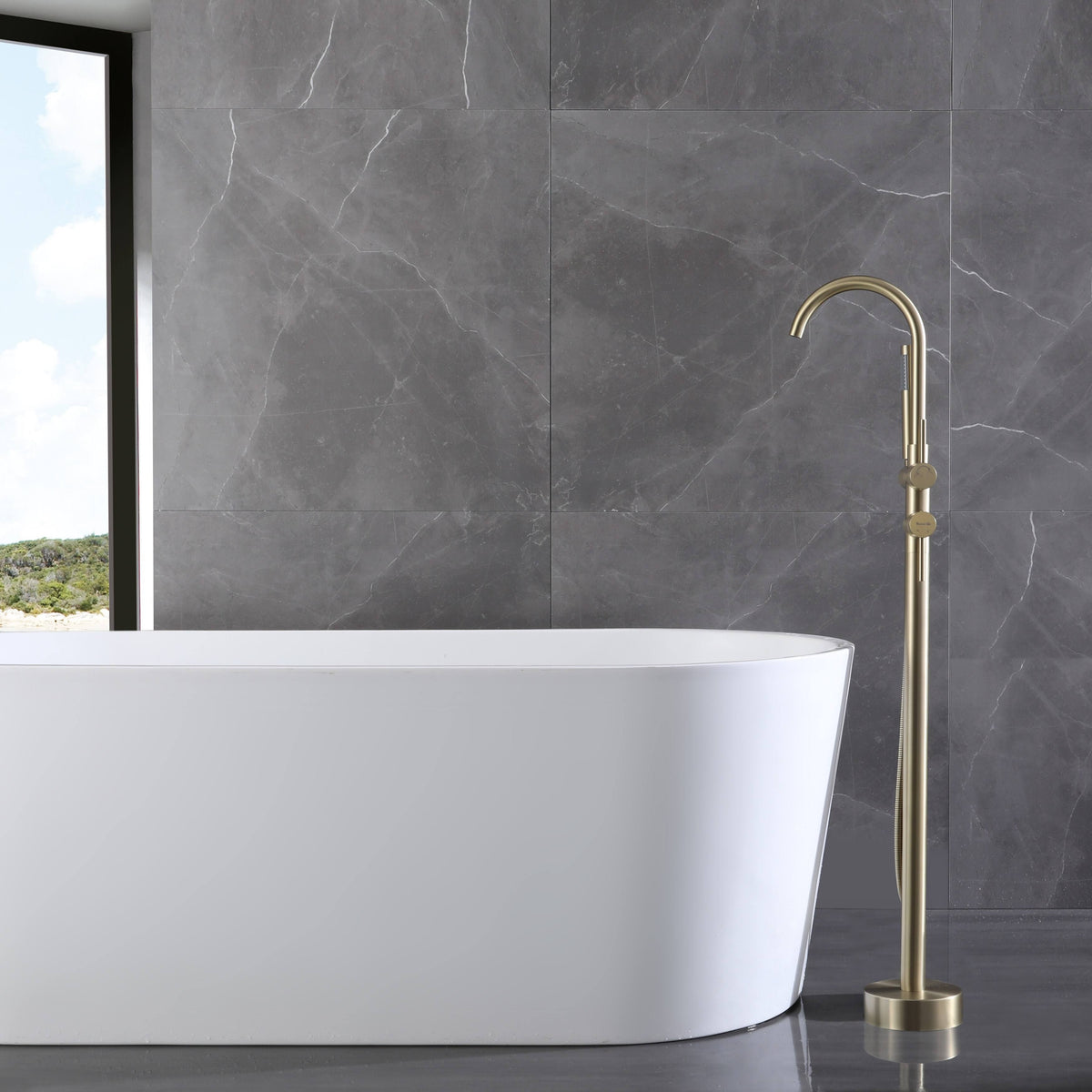 Bronze Floor Mounted Tub Filler Y72335