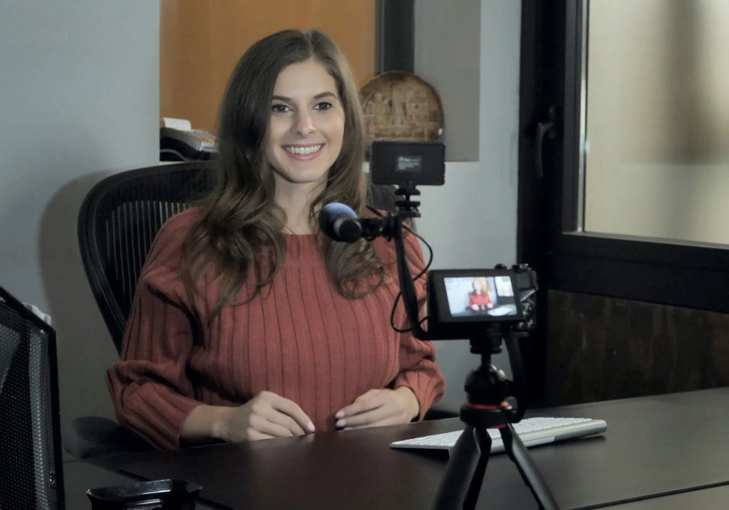 Black Phone Video Stabilizer Rig Kit with Microphone, Light Diffuser and Mini Tripod H968823