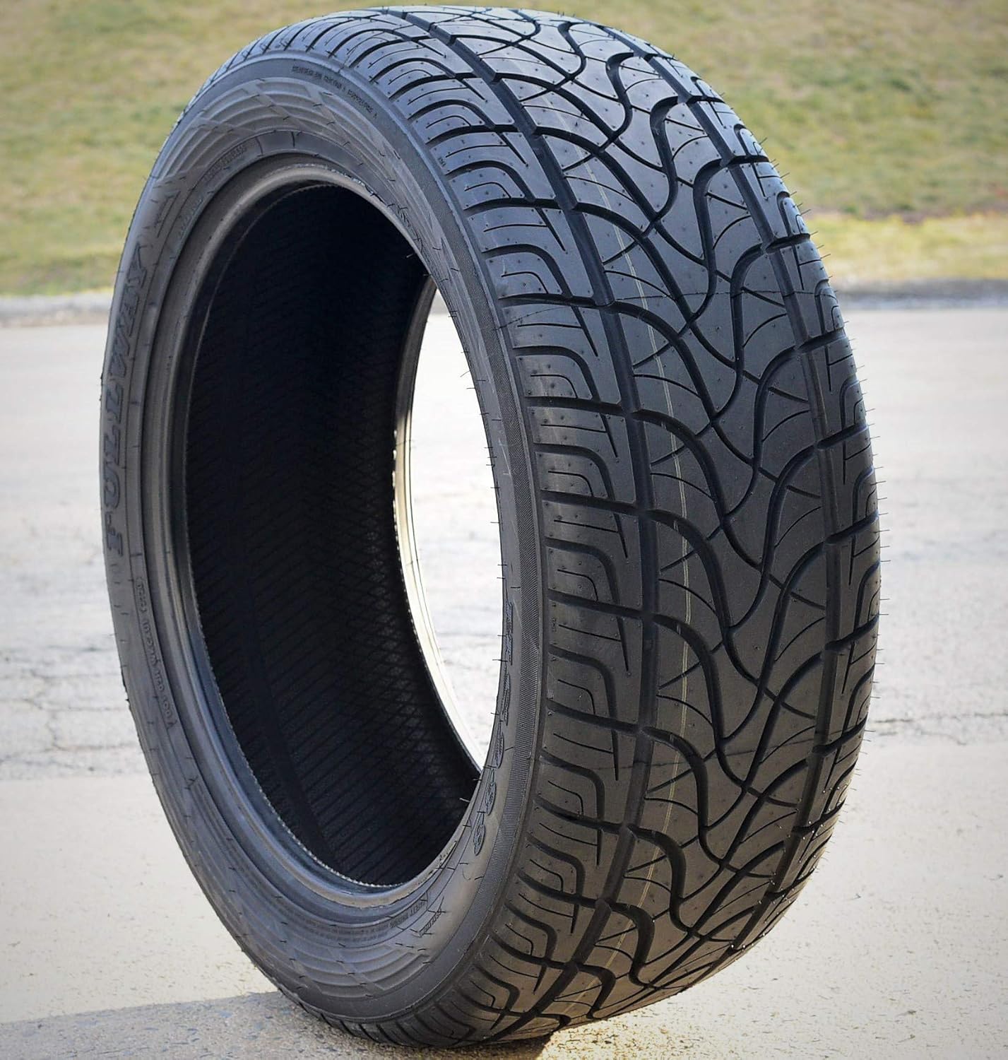 Set of 2 All-Season Performance Radial Tires 305/45R22 118V XL BSW D7576