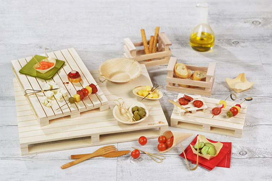 Mini Wooden Cones U812368