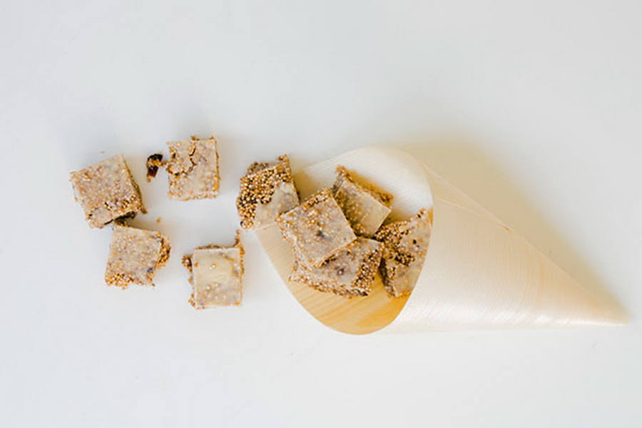 Mini Wooden Cones U812368