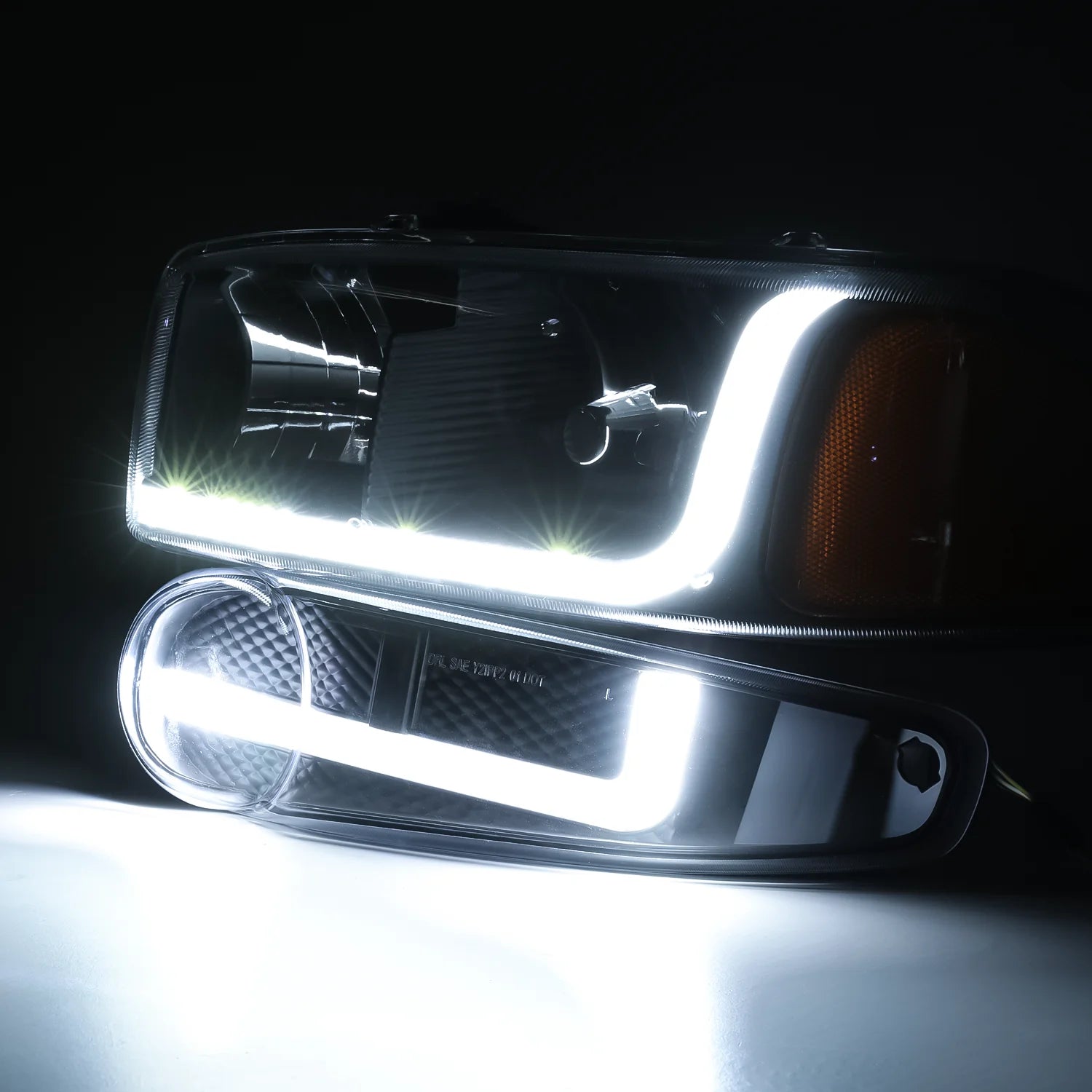 Headlights Assembly with 2 Pairs Pre-Assembled 6000K LED Bulbs L262