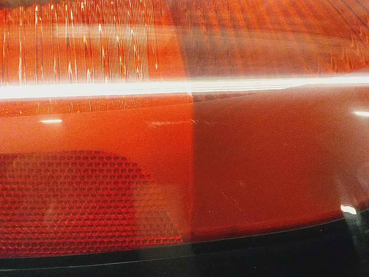 Pre-Owned 2014 Kia Soul Left Passenger Tail Light Lamp J219