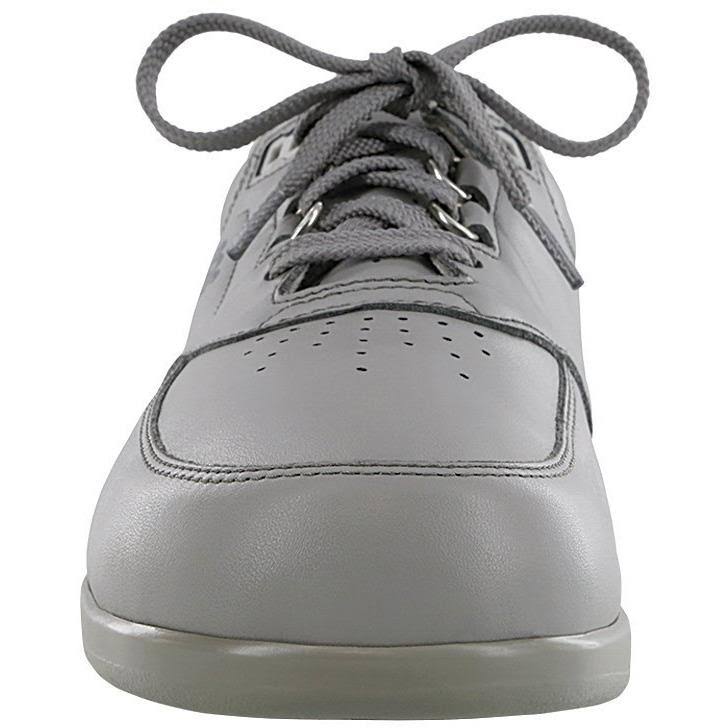 Gray 8.5 Medium Shoes H745518