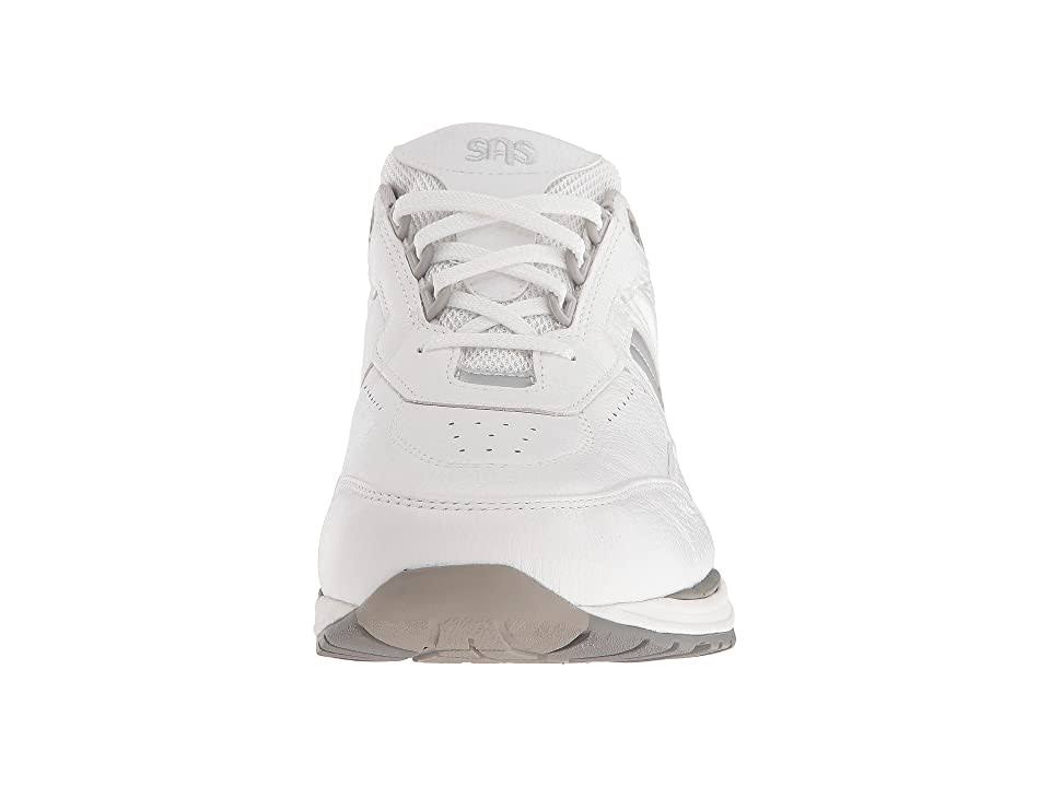 White 10 Drawer Dresser T9645