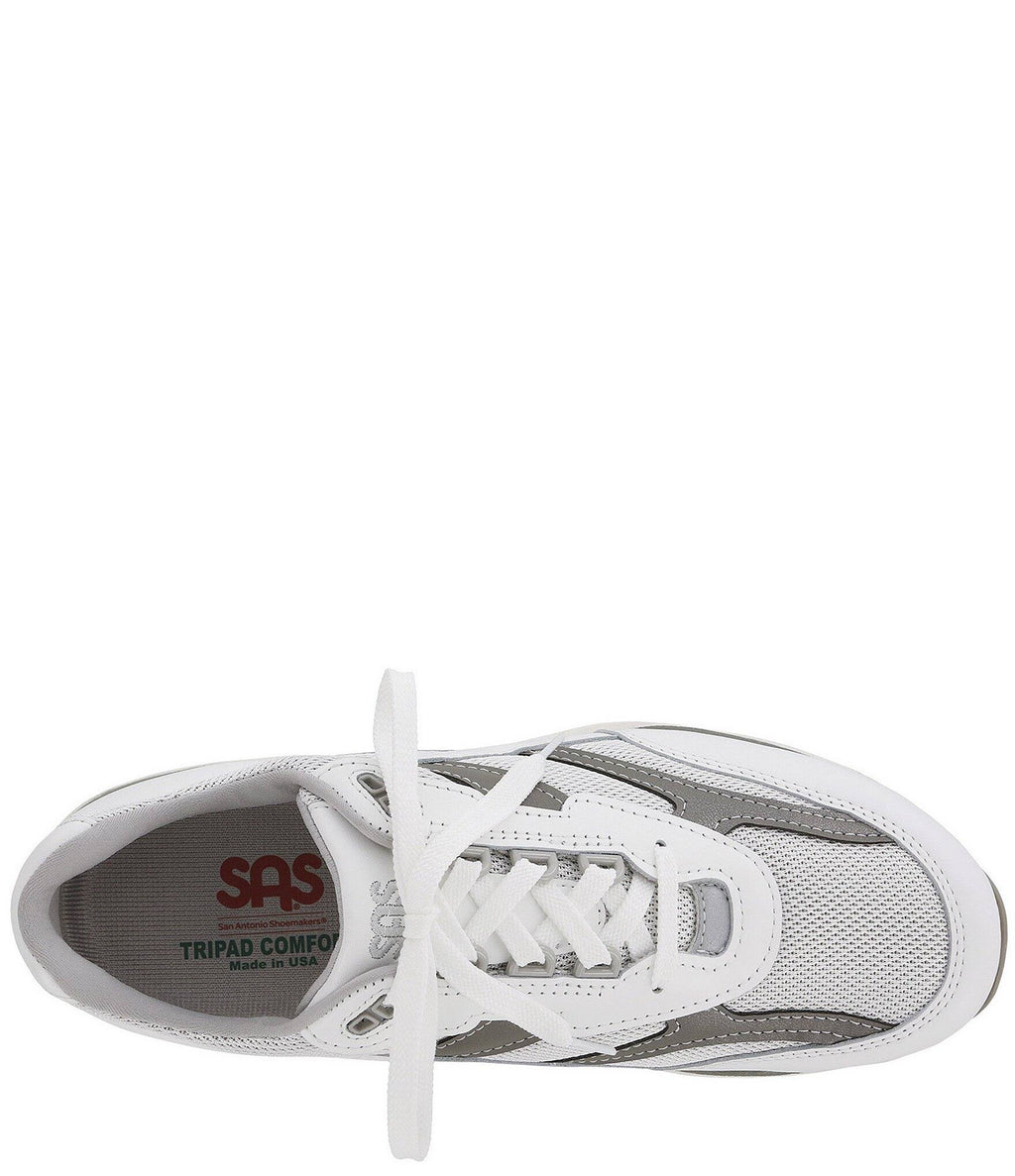White 6 Wide Mesh Shoes I8925