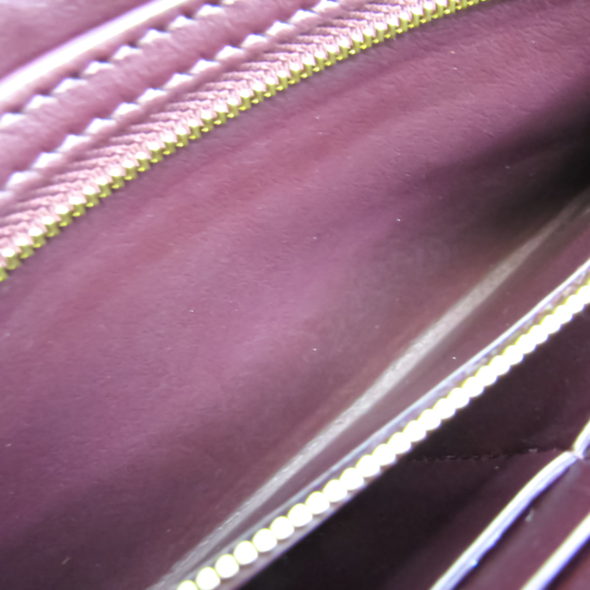 Camel Leather Bi-Fold Wallet P613