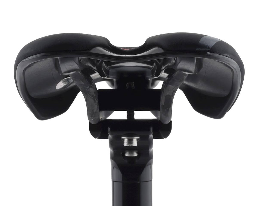 Carbonio Saddle Q67136