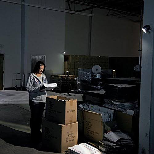 Networked LED Wireless Motion Sensing Spotlight System 6-Pack I8488