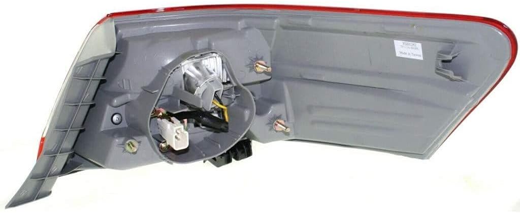 Rear Tail Light Driver Side for Toyota Camry Hybrid G10095