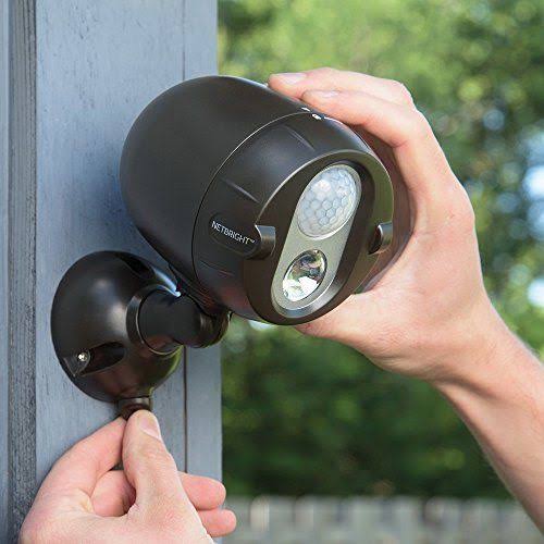 Networked LED Wireless Motion Sensing Spotlight System 6-Pack I8488