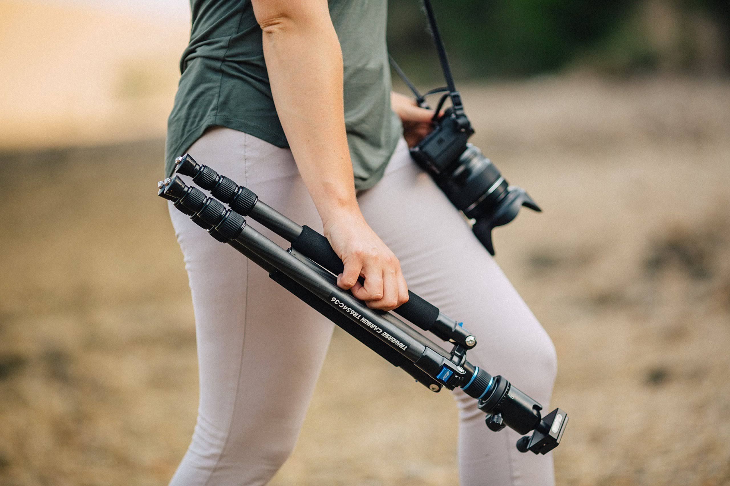 Black Carbon Fiber 4 Section Tripod with Head V716