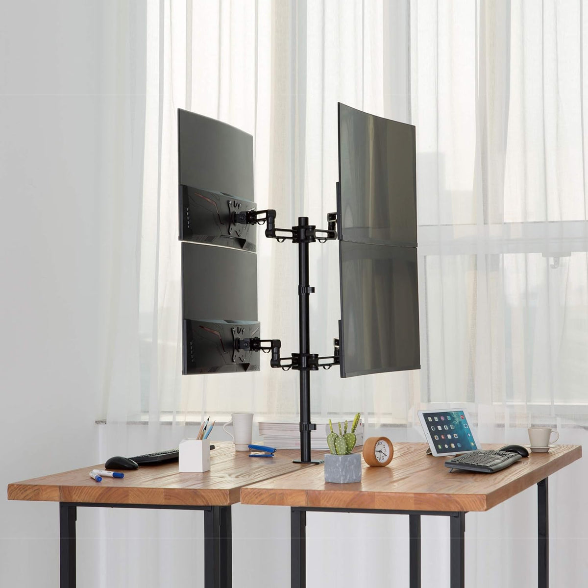 Quad Monitor Desk Stand with 4 Articulating Arms W560