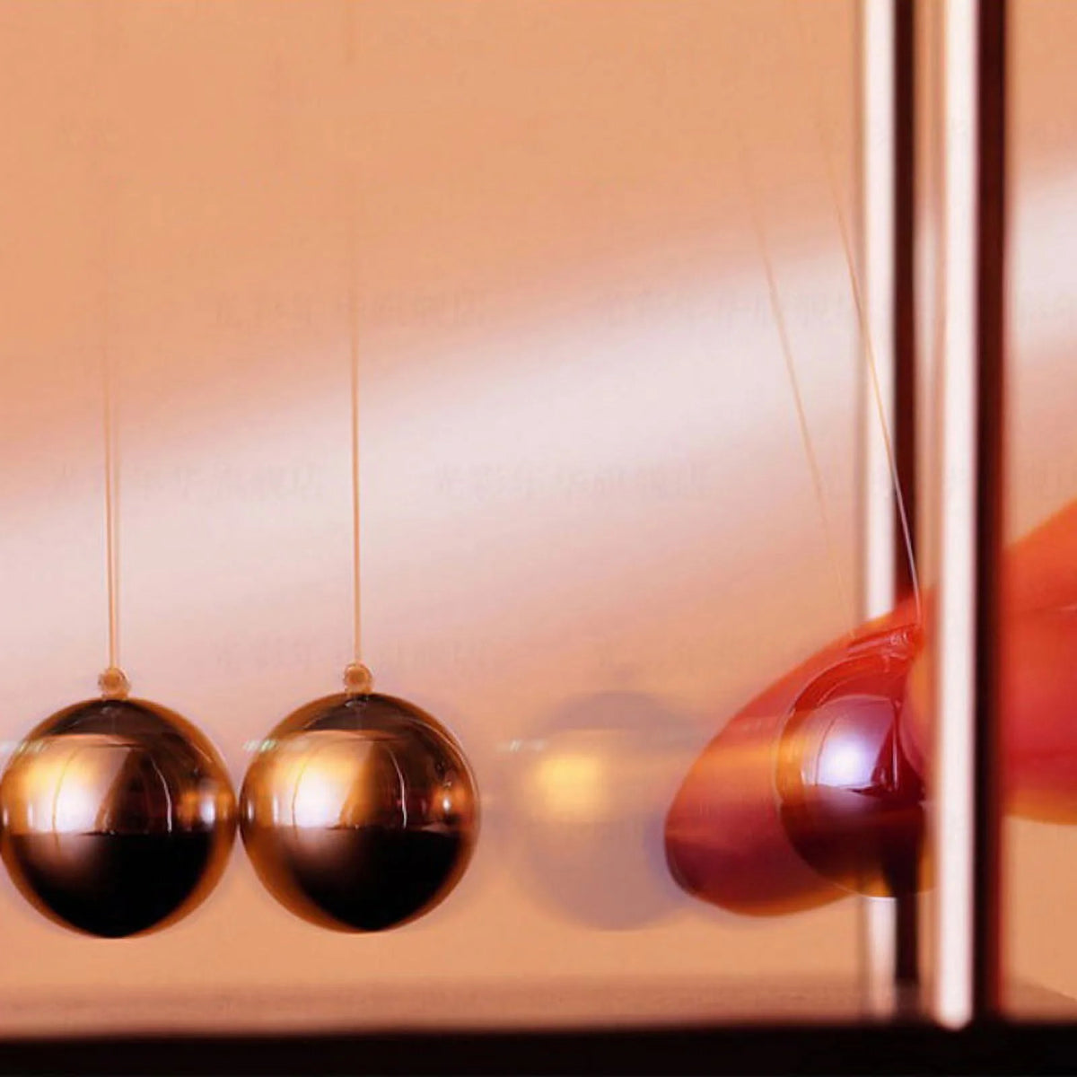 Newton's Cradle Balance Toy T62040