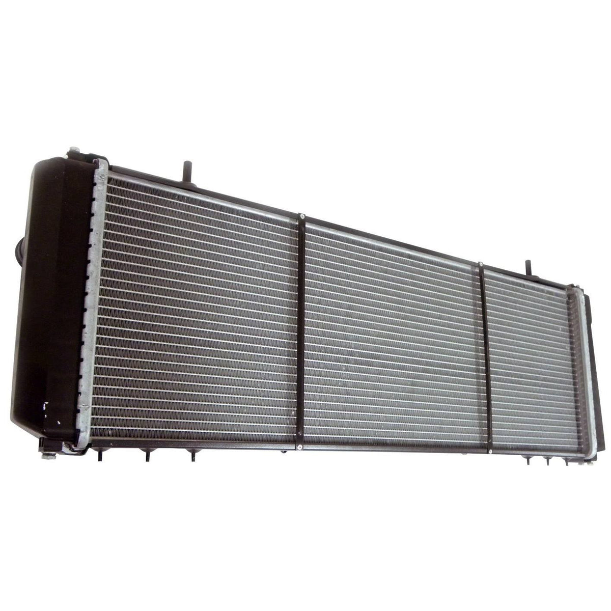 Jeep Cherokee Radiator D897