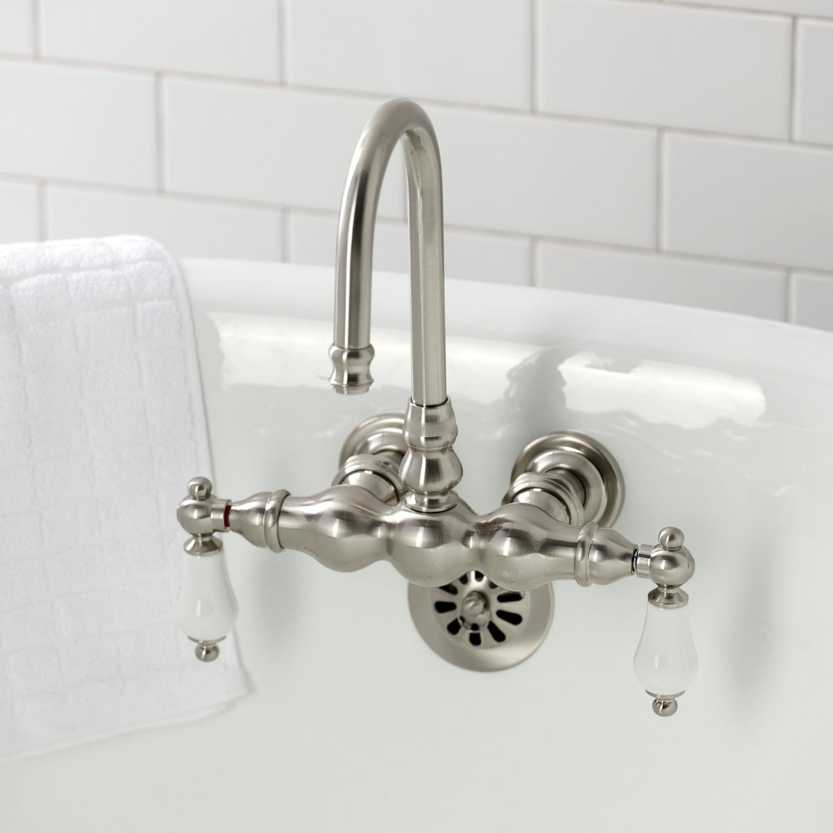 Vintage Tub Wall Mount Clawfoot Tub Faucet, Oil Rubbed Bronze L99573